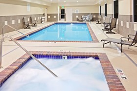 Holiday Inn Express & Suites Chehalis-Centralia