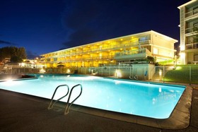 Campbell's Resort