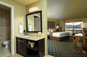 Campbell's Resort