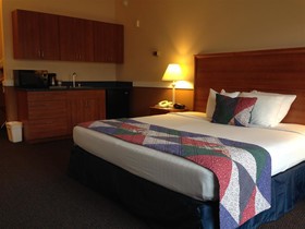 Best Western Wheatland Inn