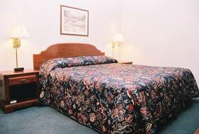 Benny's Colville Inn