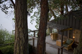 Captain Whidbey Inn