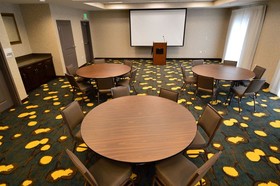Best Western Plus Dayton Hotel & Suites