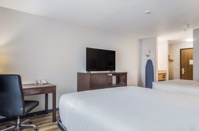 Red Lion Inn & Suites Des Moines