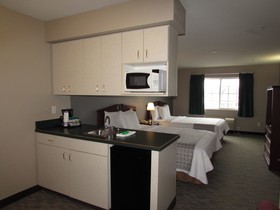 FairBridge Inn & Suites DuPont