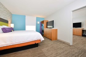 Home2 Suites by Hilton DuPont