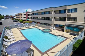 Best Western Cascadia Inn
