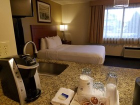 Best Western Cascadia Inn