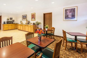 Econo Lodge Everett