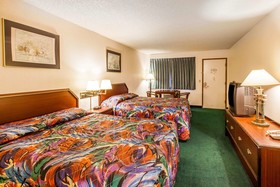 Econo Lodge Everett