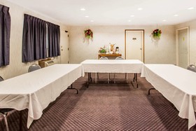 Econo Lodge Everett