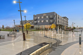 Hotel Indigo Everett Waterfront Place