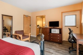Inn at Port Gardner, an Ascend Hotel Collection Member