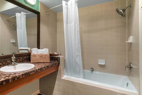 Inn at Port Gardner, an Ascend Hotel Collection Member