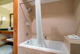 Inn at Port Gardner, an Ascend Hotel Collection Member