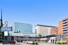Travelodge by Wyndham Everett City Center