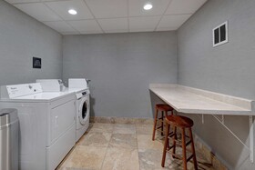 Hampton Inn & Suites Seattle/Federal Way