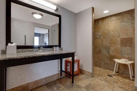 Hampton Inn & Suites Seattle/Federal Way