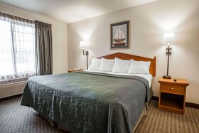 Quality Inn & Suites Federal Way - Seattle