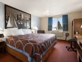 Super 8 by Wyndham Bellingham Airport/Ferndale