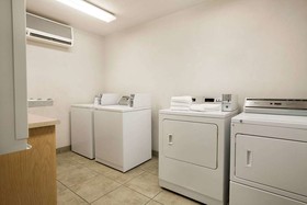 Super 8 by Wyndham Bellingham Airport/Ferndale