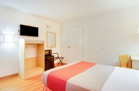 Motel 6 Tacoma Fife