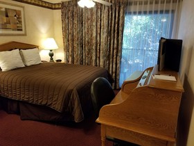Friday Harbor Suites