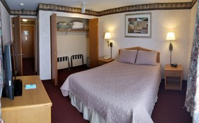 Friday Harbor Suites