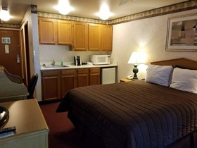 Friday Harbor Suites