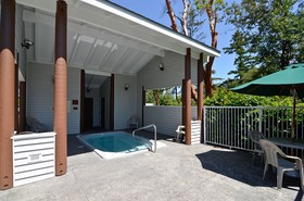 Friday Harbor Suites