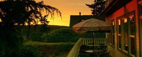Tucker House Inn & Harrison House Suites
