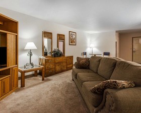 Quality Inn & Suites