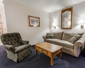 Quality Inn & Suites