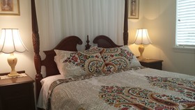 Husum's Riverside Bed And Breakfast