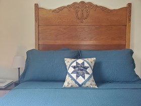 Bush House Inn
