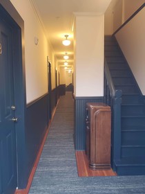 Bush House Inn