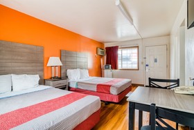 OYO Hotel Kalama