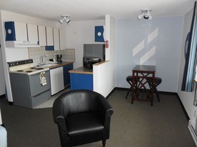 Kennewick Suites