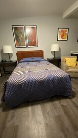 Golden Kent Motel