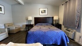 Golden Kent Motel