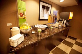Hampton Inn & Suites Seattle/Kent, WA