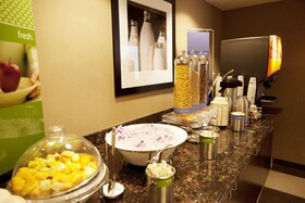 Hampton Inn & Suites Seattle/Kent, WA