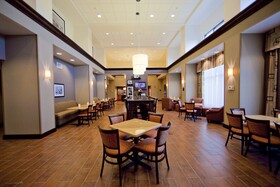 Hampton Inn & Suites Seattle/Kent, WA