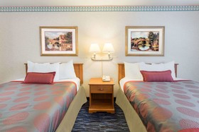 Ramada by Wyndham Kent Seattle Area