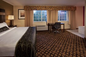Baymont by Wyndham Kent - Seattle