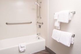 La Quinta Inn & Suites by Wyndham Seattle Bellevue/Kirkland