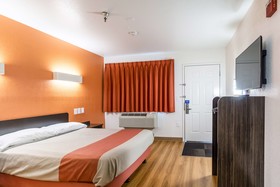 Motel 6 Seattle North - Kirkland