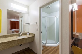Motel 6 Seattle North - Kirkland