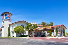 Motel 6 Seattle North - Kirkland