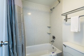 Motel 6 Seattle North - Kirkland